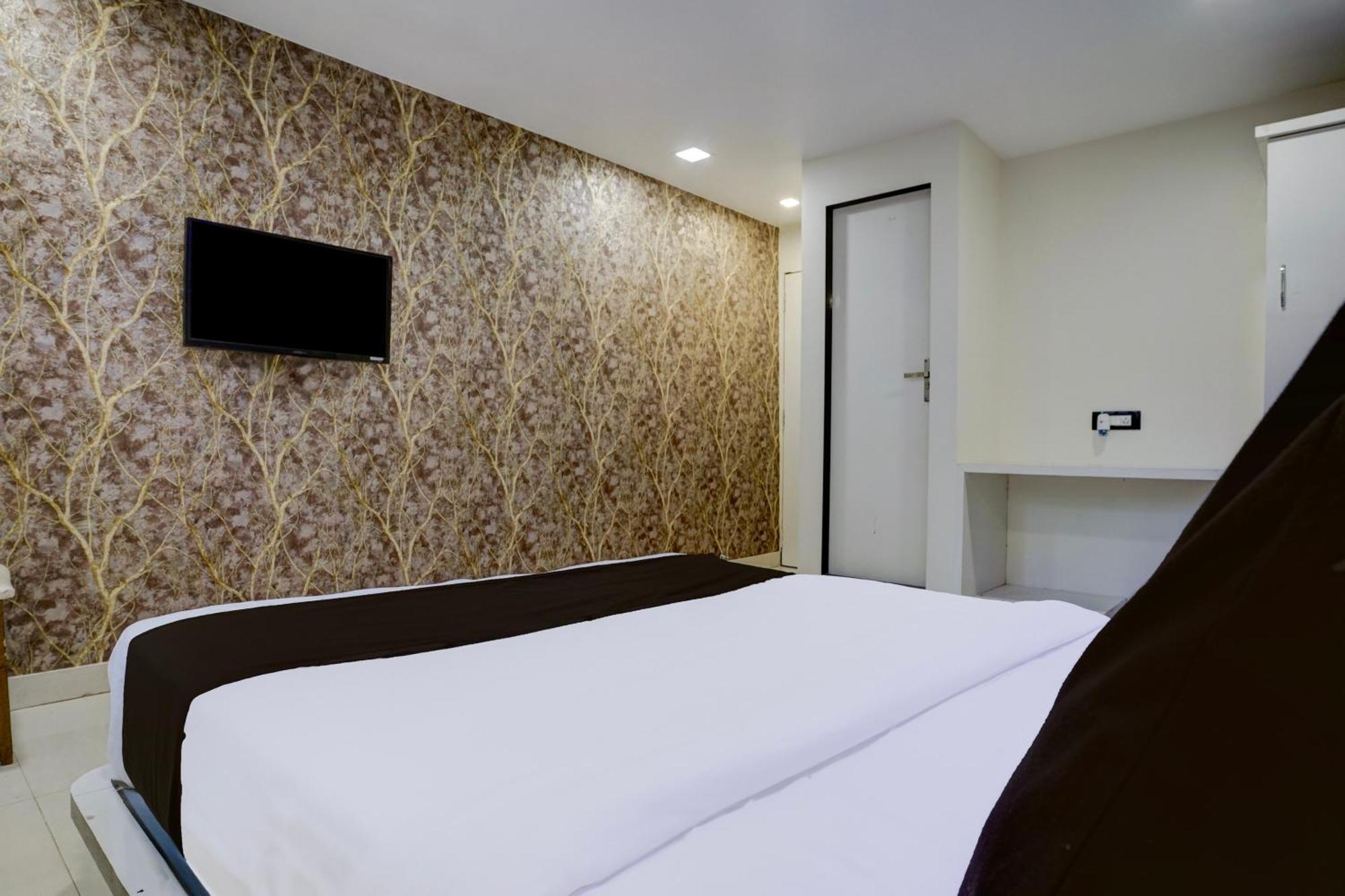 Hotel O Golden Star Mumbai Eksteriør bilde